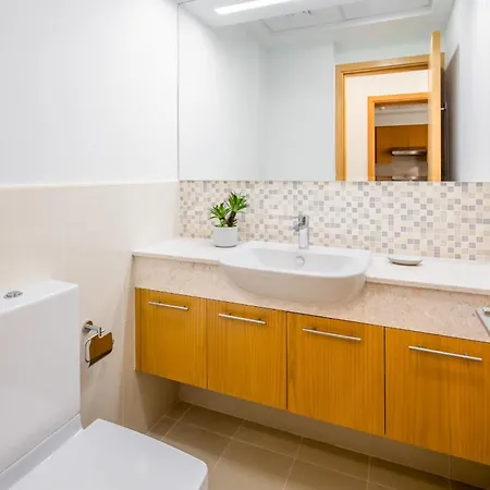 Ferienwohnung Silkhaus New And Modern 1Bdr In Downtown Heart In New Tower Dubai Exterior foto